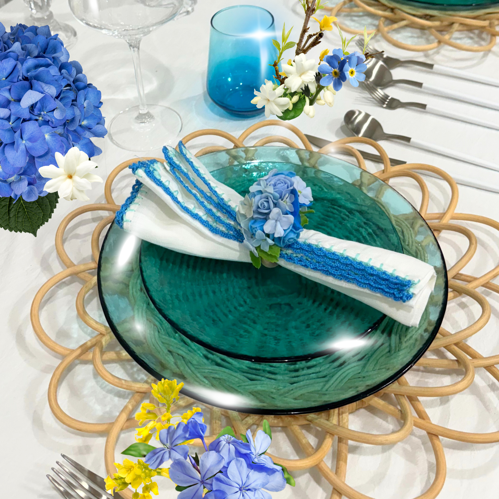 Rattan Bloom Plate Charger