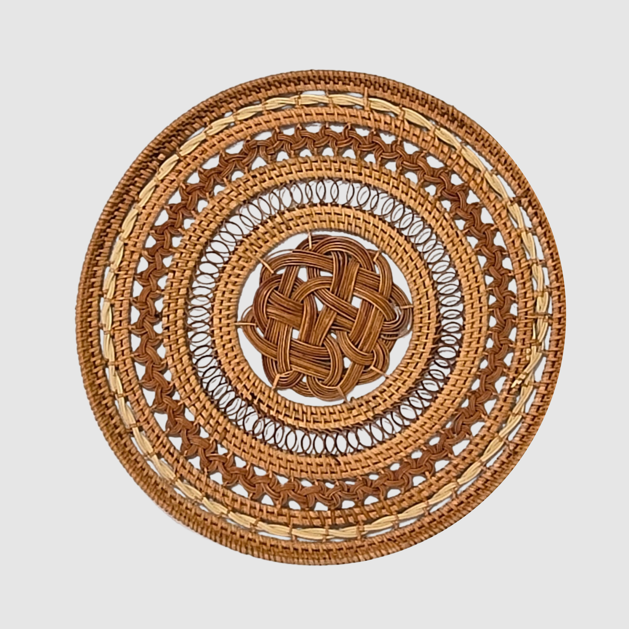 Rattan Twist Plate Charger